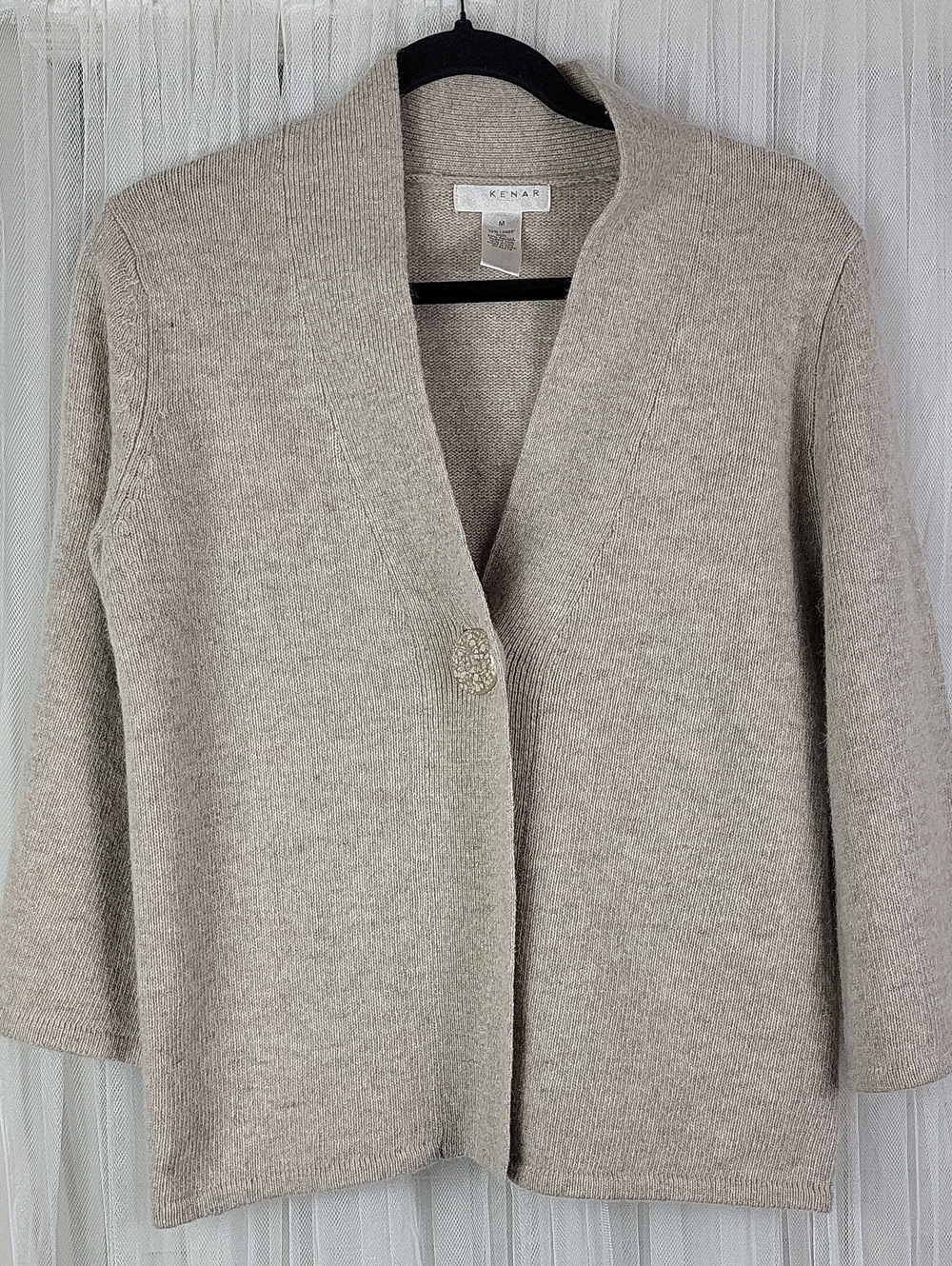 Kenar 100% lambs wool Taupe Single-Button Knit Cardigan. Size M